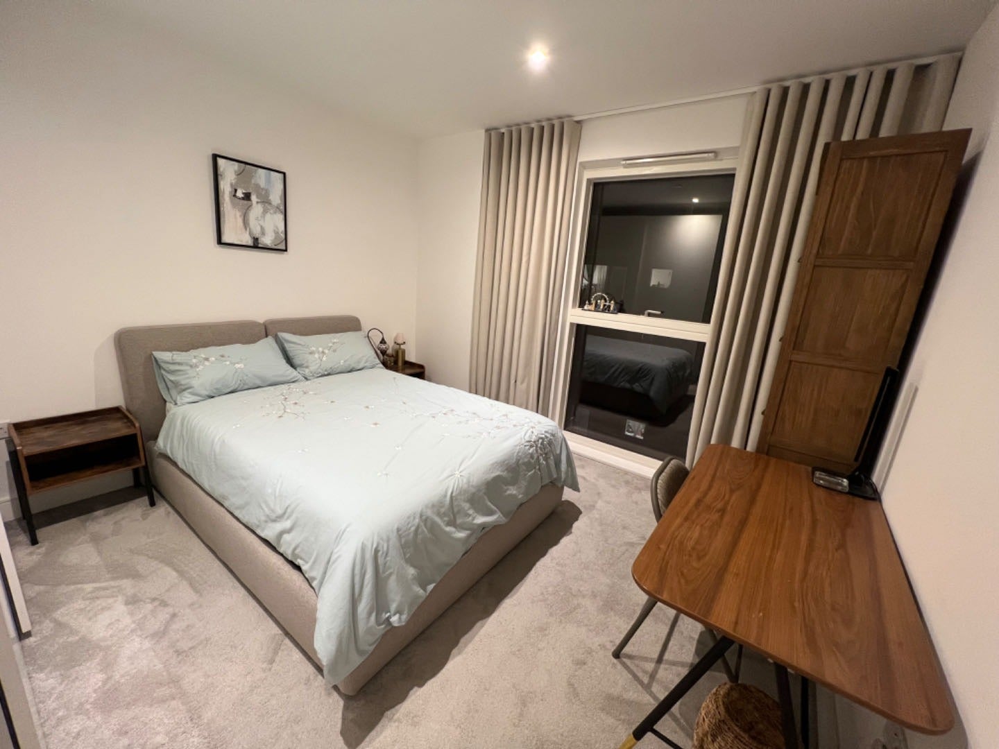 Flat Pegler Square in Greater London