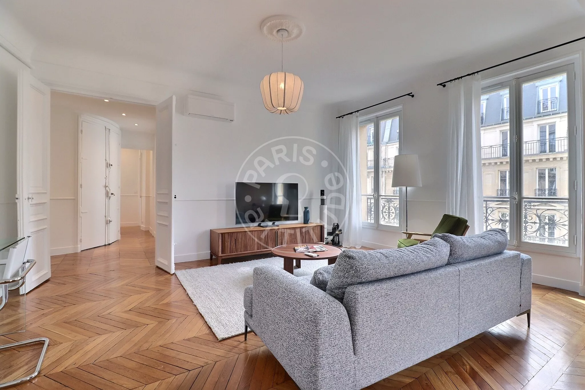 Appartement Rue Étienne Marcel à Paris