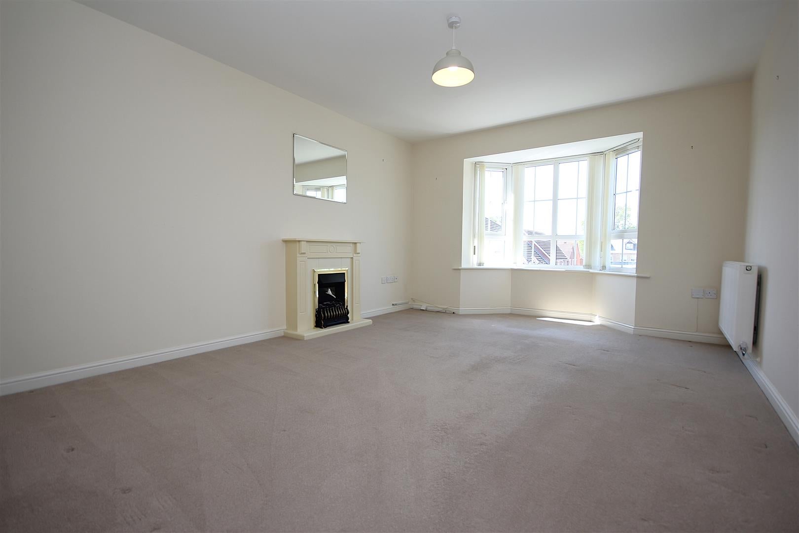 Flat Thyme Avenue in Fareham