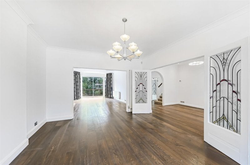House Finchley Road in Greater London