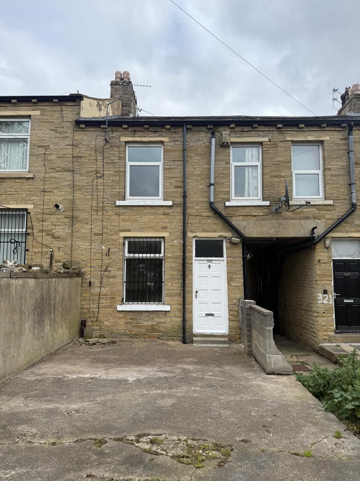 House Girlington Road in Bradford
