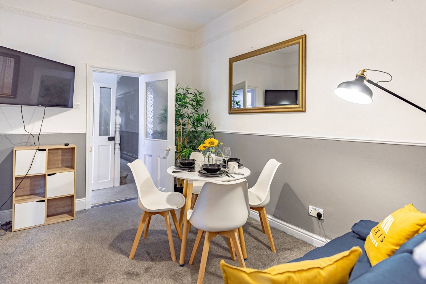 Room Manners Road in Portsmouth