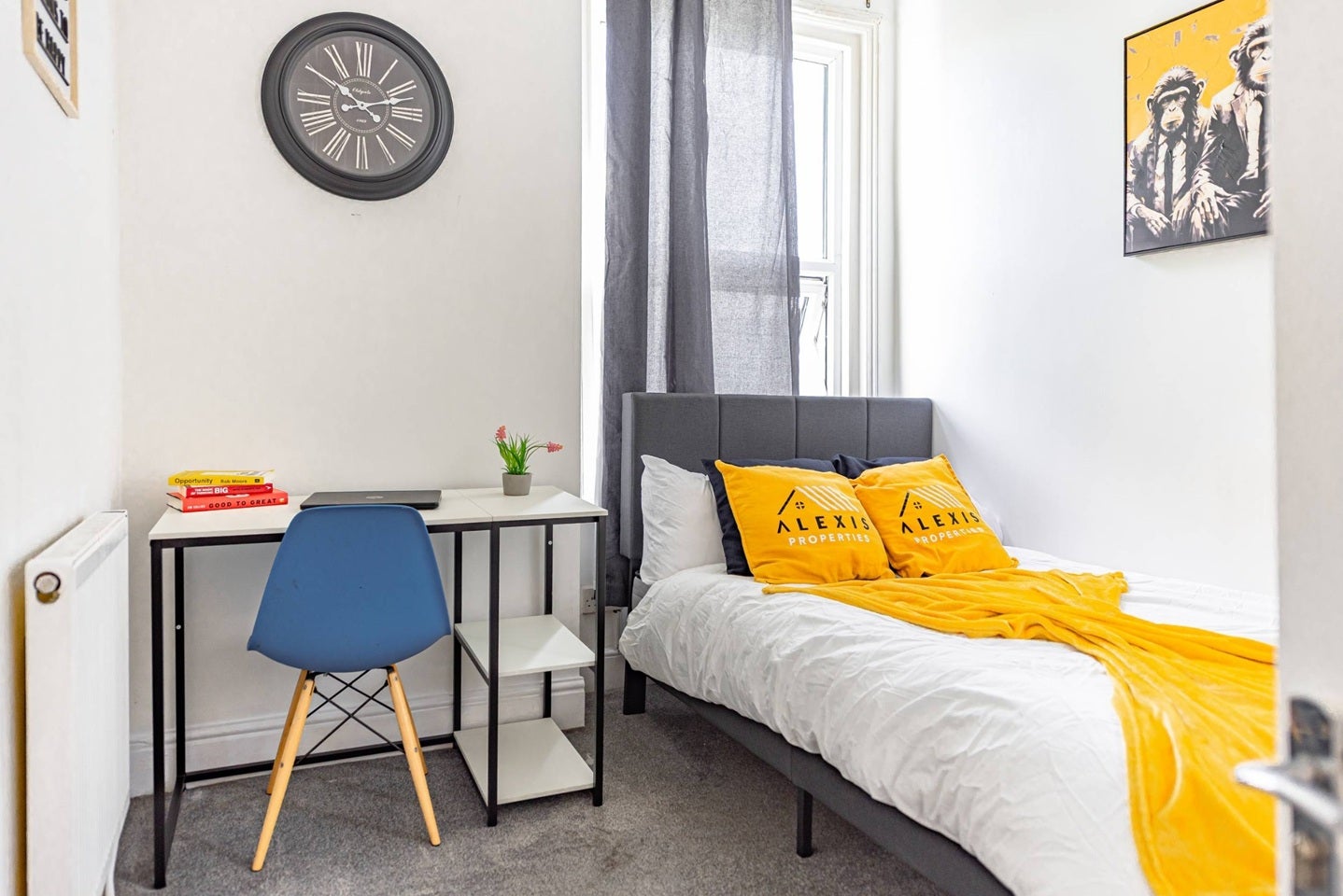 Room Manners Road in Portsmouth