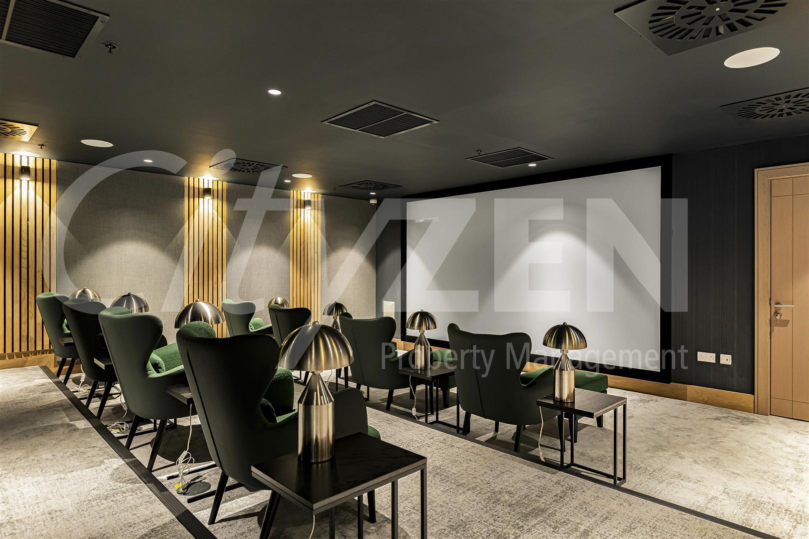 Flat Minories in City of London