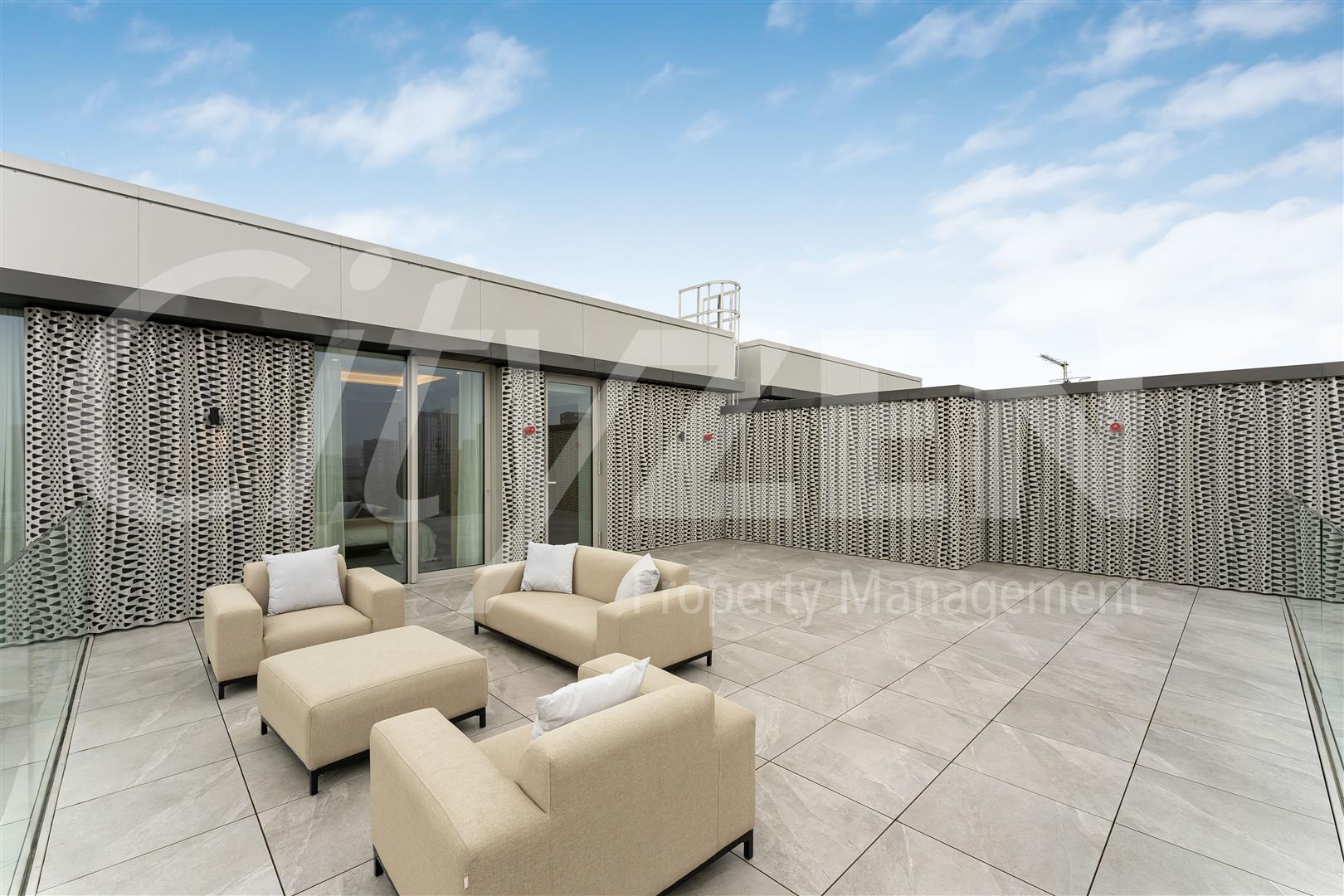 Flat Minories in City of London
