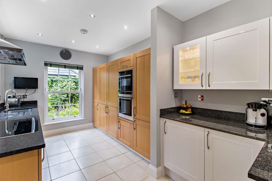 House Vantage Mews in Greater London