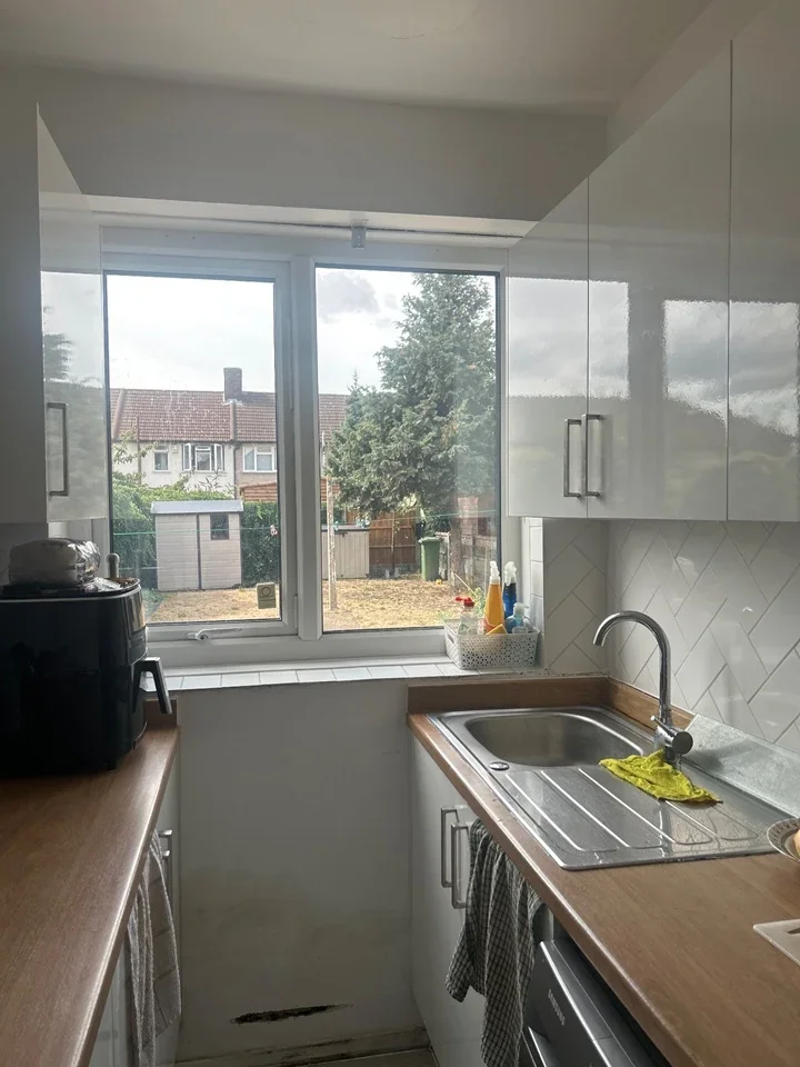 Room Lullington Road in Greater London