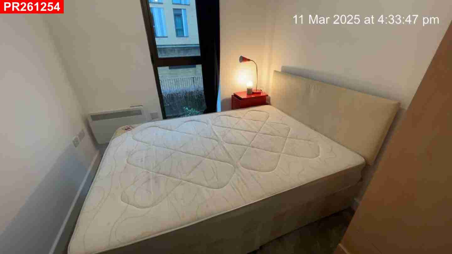 Flat Berry Hill in Taplow