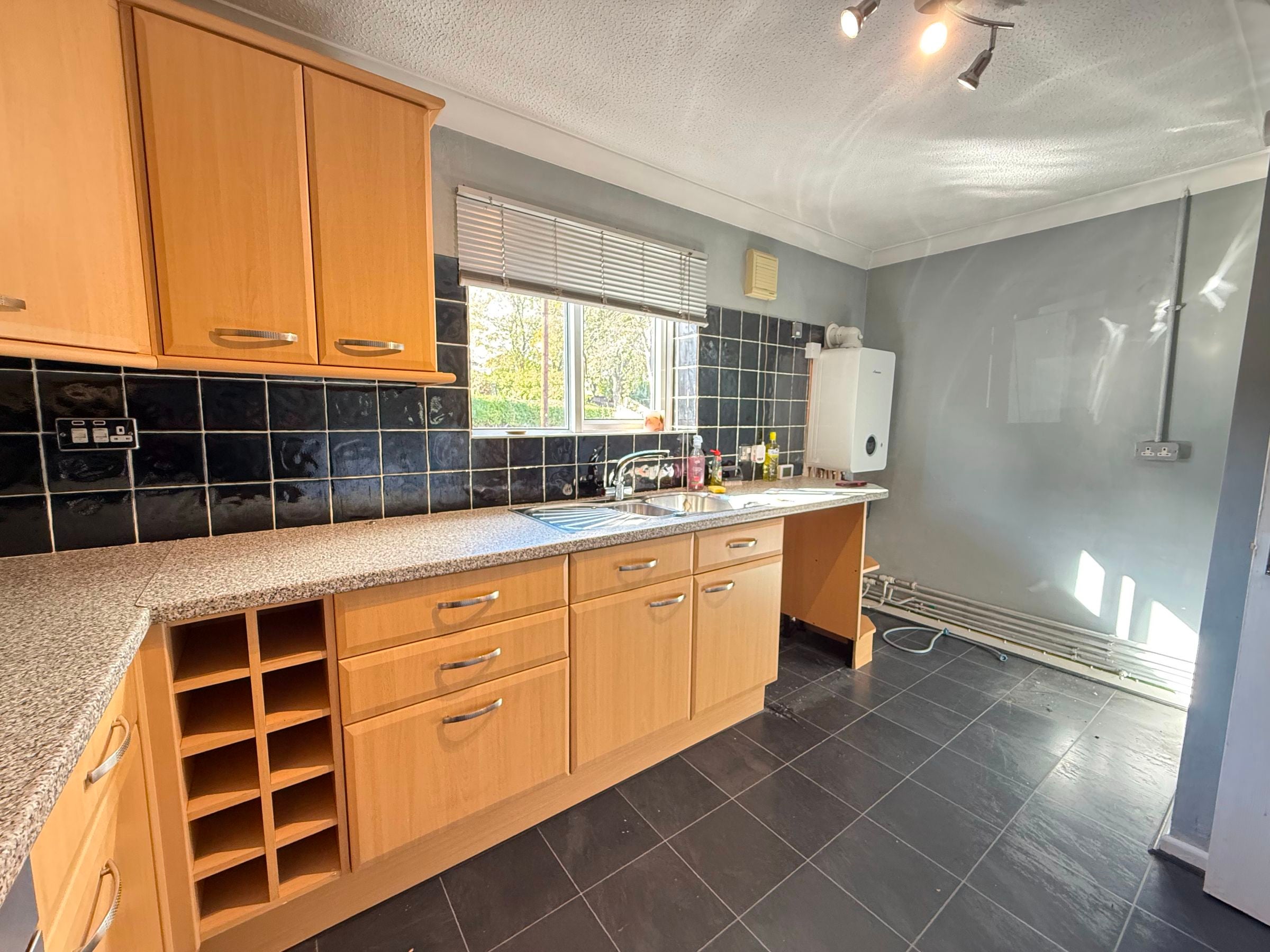 Flat Wootton Road in Bristol