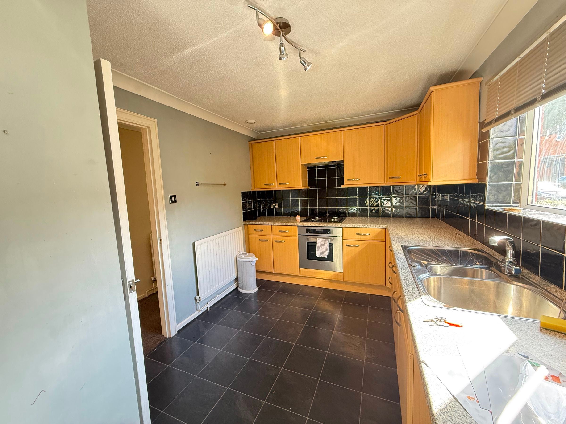 Flat Wootton Road in Bristol
