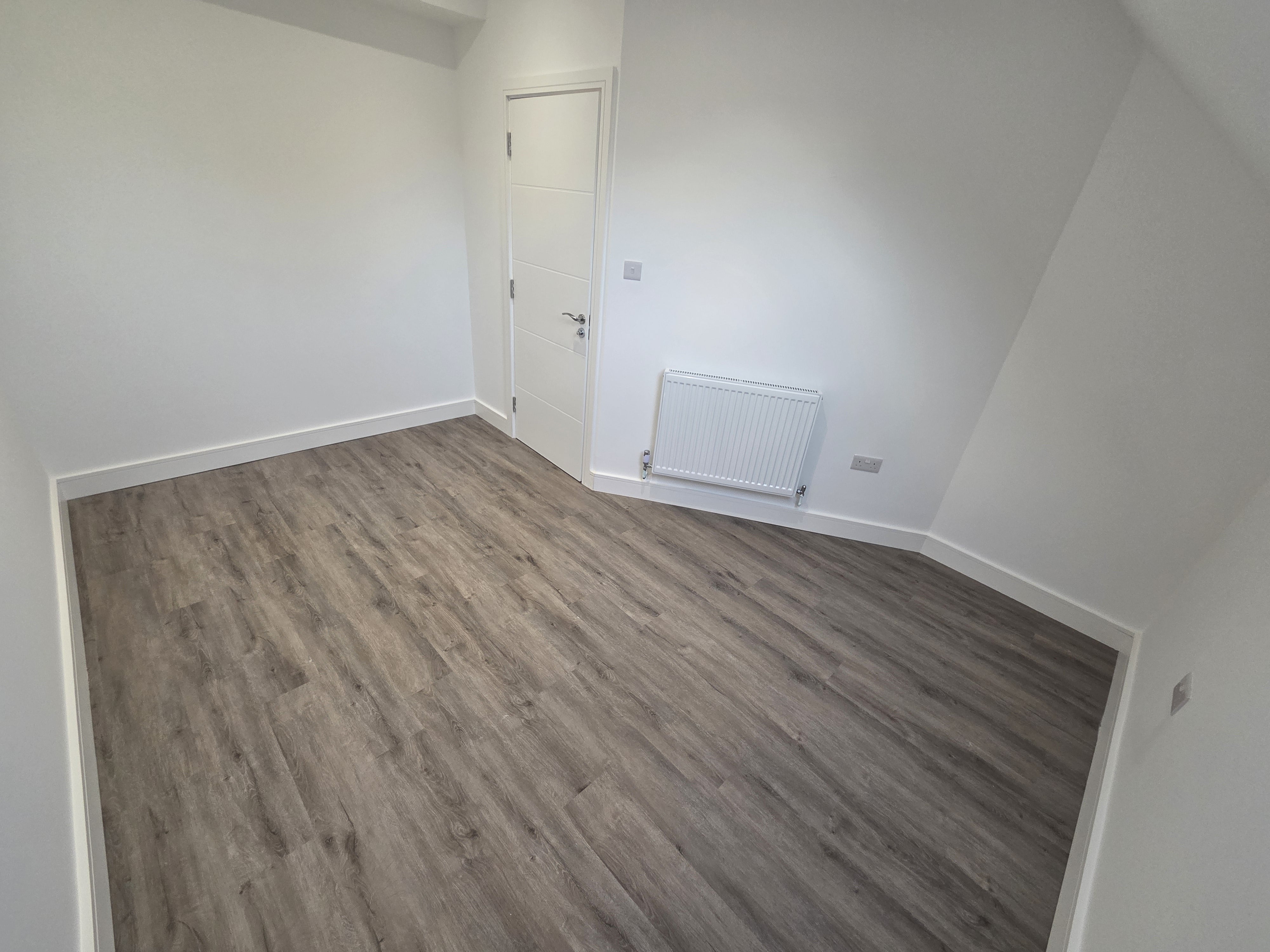 Flat Russell Rise in Luton