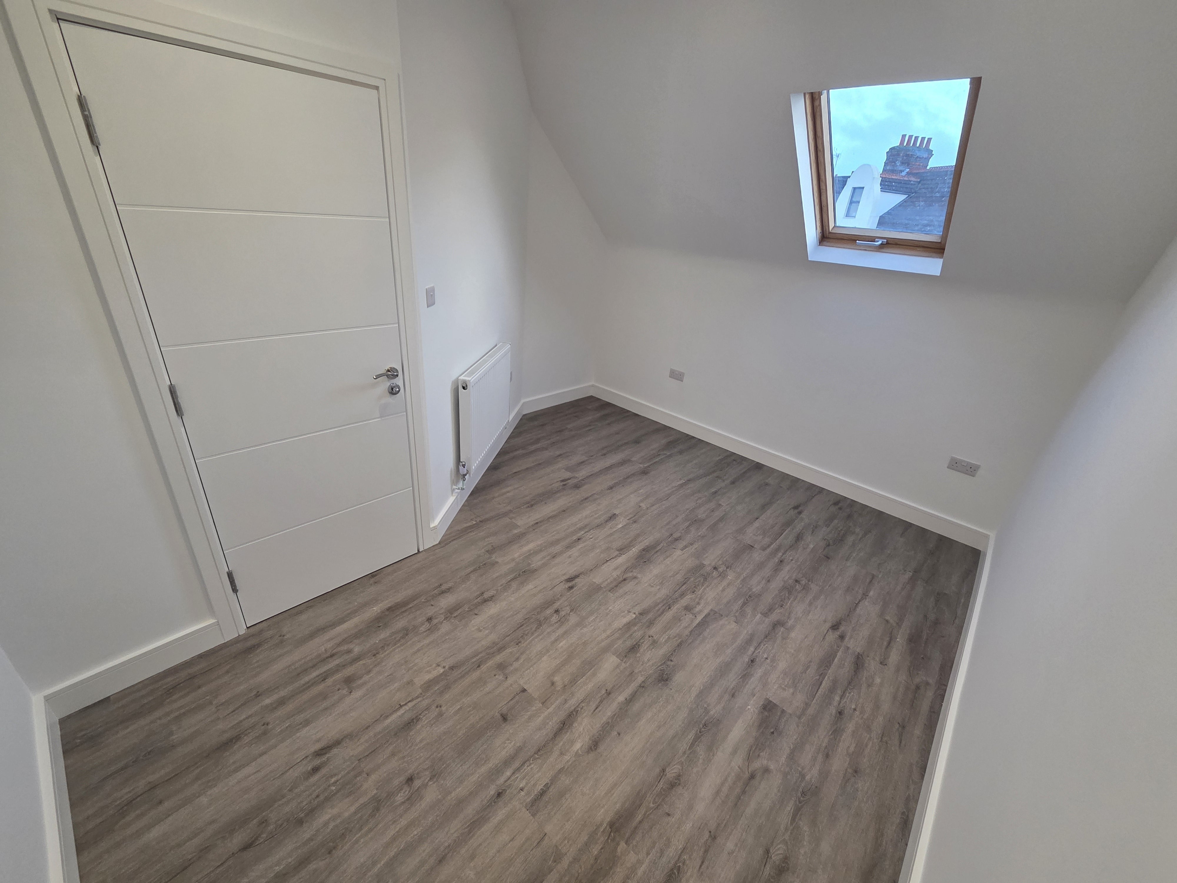 Flat Russell Rise in Luton