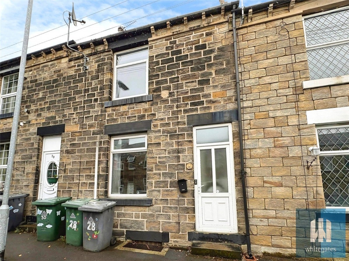 House Stonehyrst Avenue in Kirklees