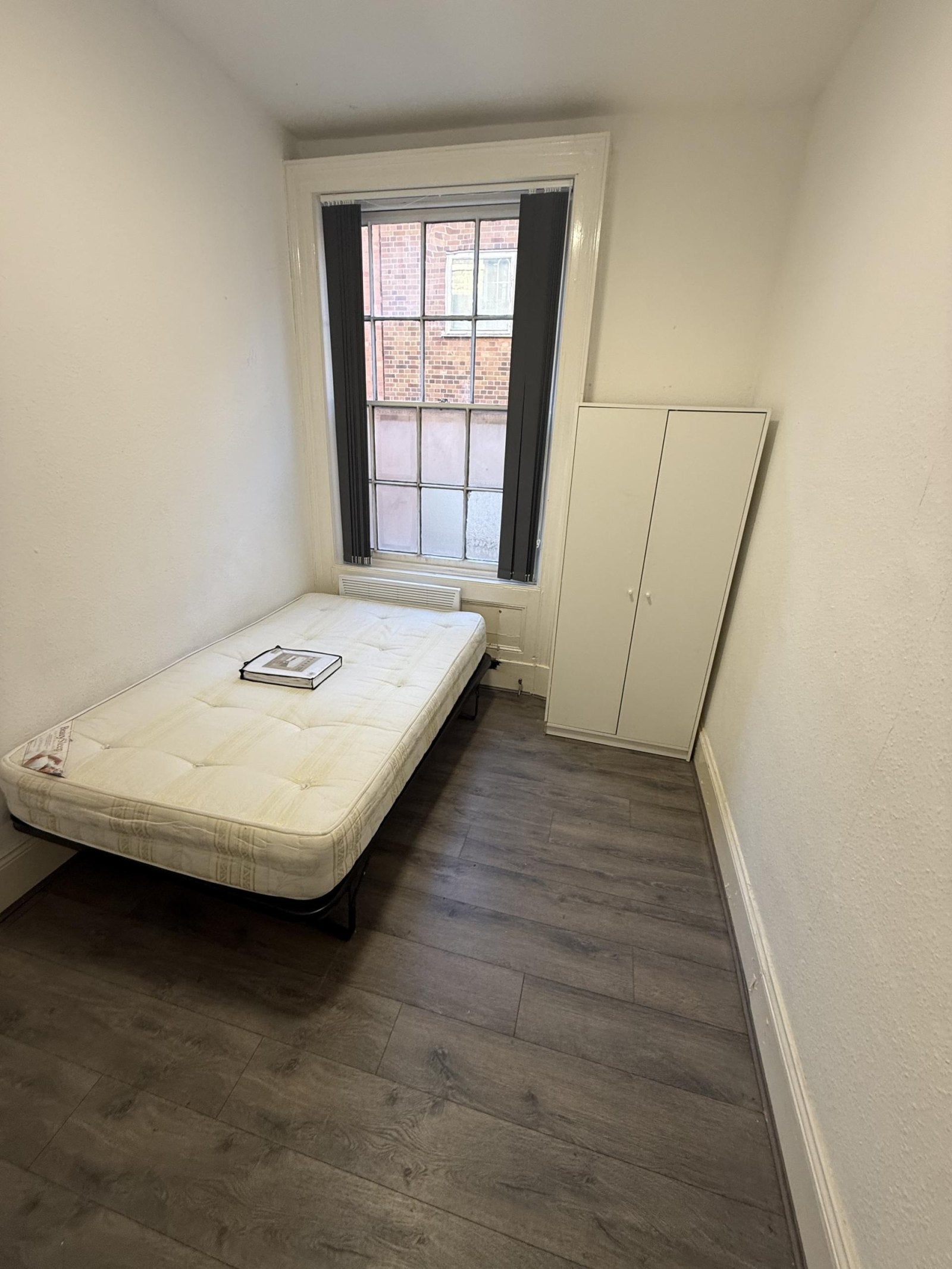 Room Wycliffe Street in Leicester