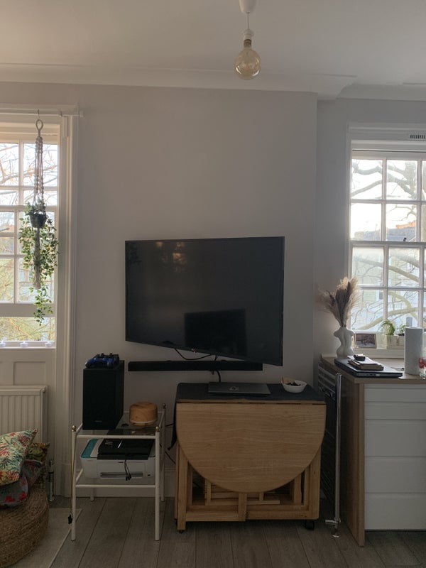 Flat Rosslyn Hill in Greater London