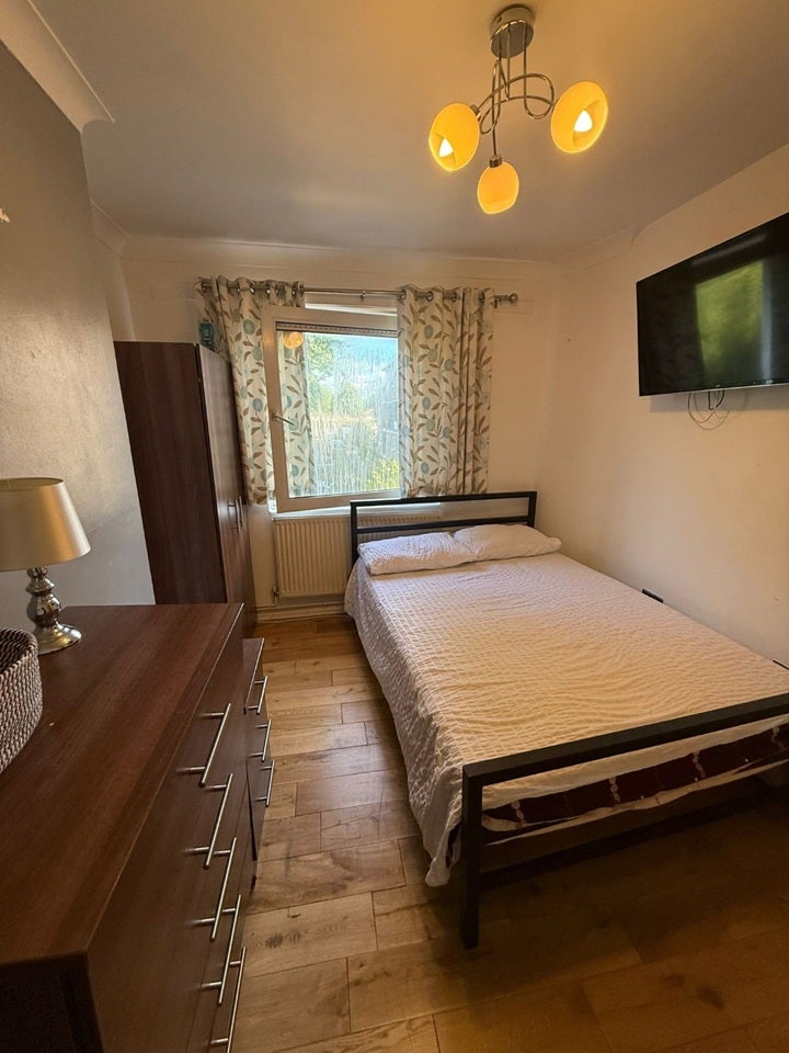 Room Swanton Gardens in Greater London