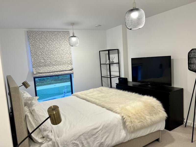 Flat Hazel Lane in Greater London