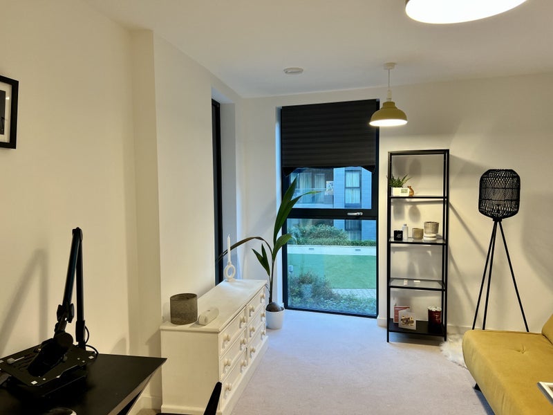 Flat Hazel Lane in Greater London
