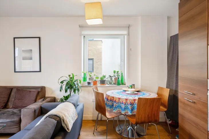 Flat Forge Square in Greater London