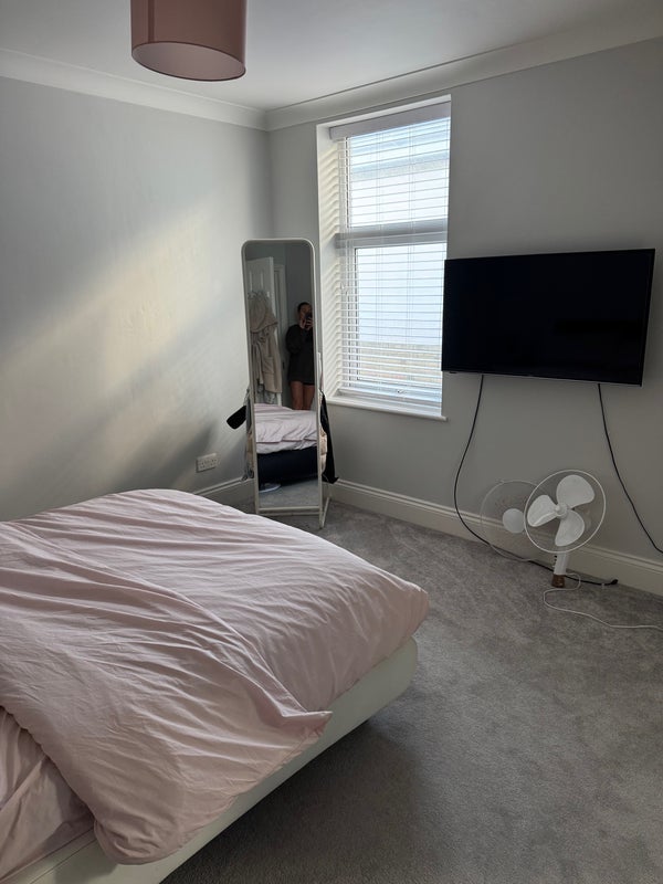 Room Parkwood Road in Bournemouth