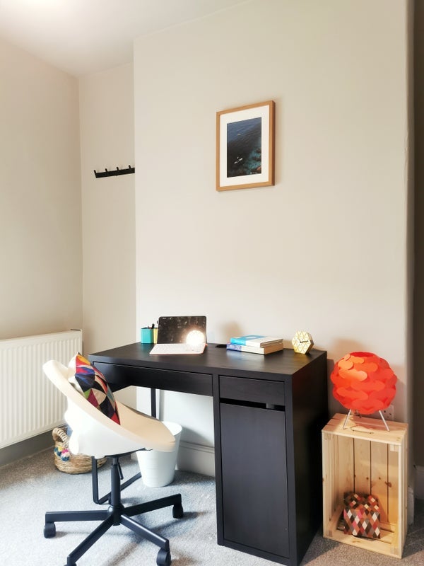 Room Broadway in Pontypridd