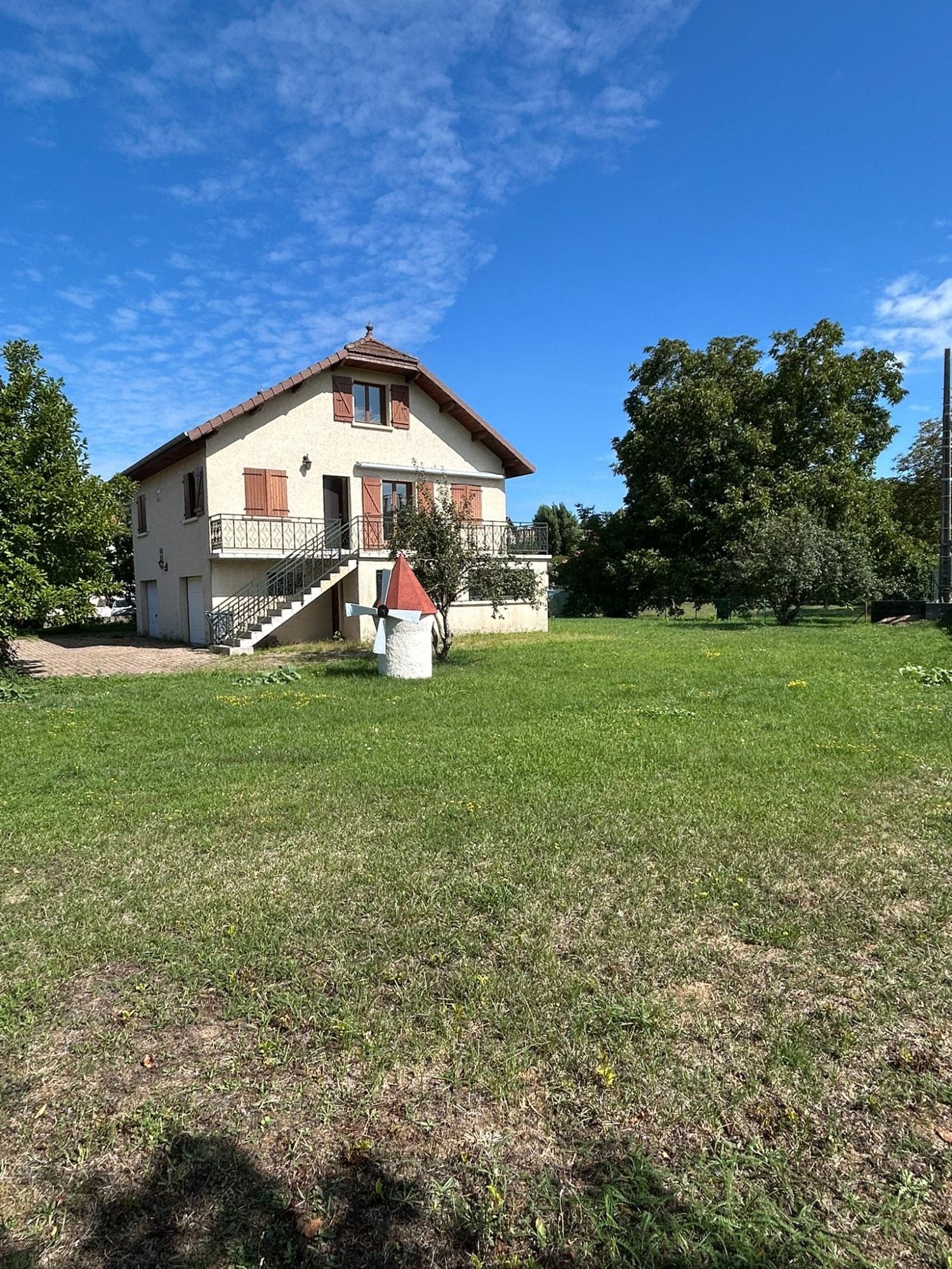 Maison Route du Stade à Sainte-Anne-sur-Gervonde