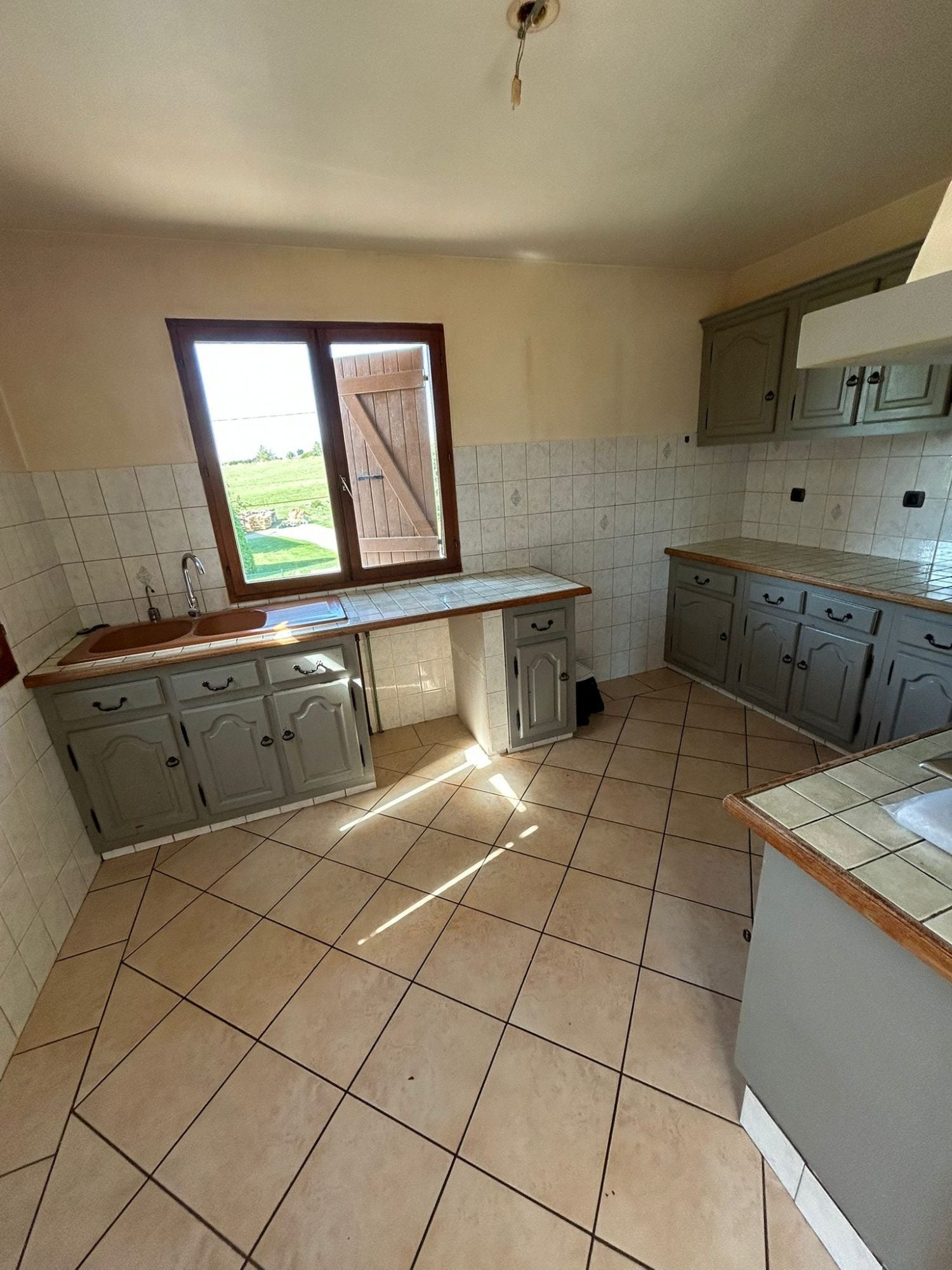House Route de Pignière in Tramolé