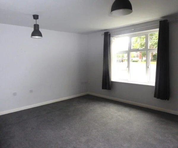 Flat St Peters Close in Bromsgrove