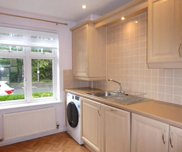 Flat St Peters Close in Bromsgrove