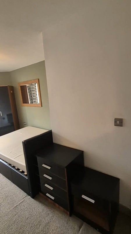Flat Ducie Street in Manchester