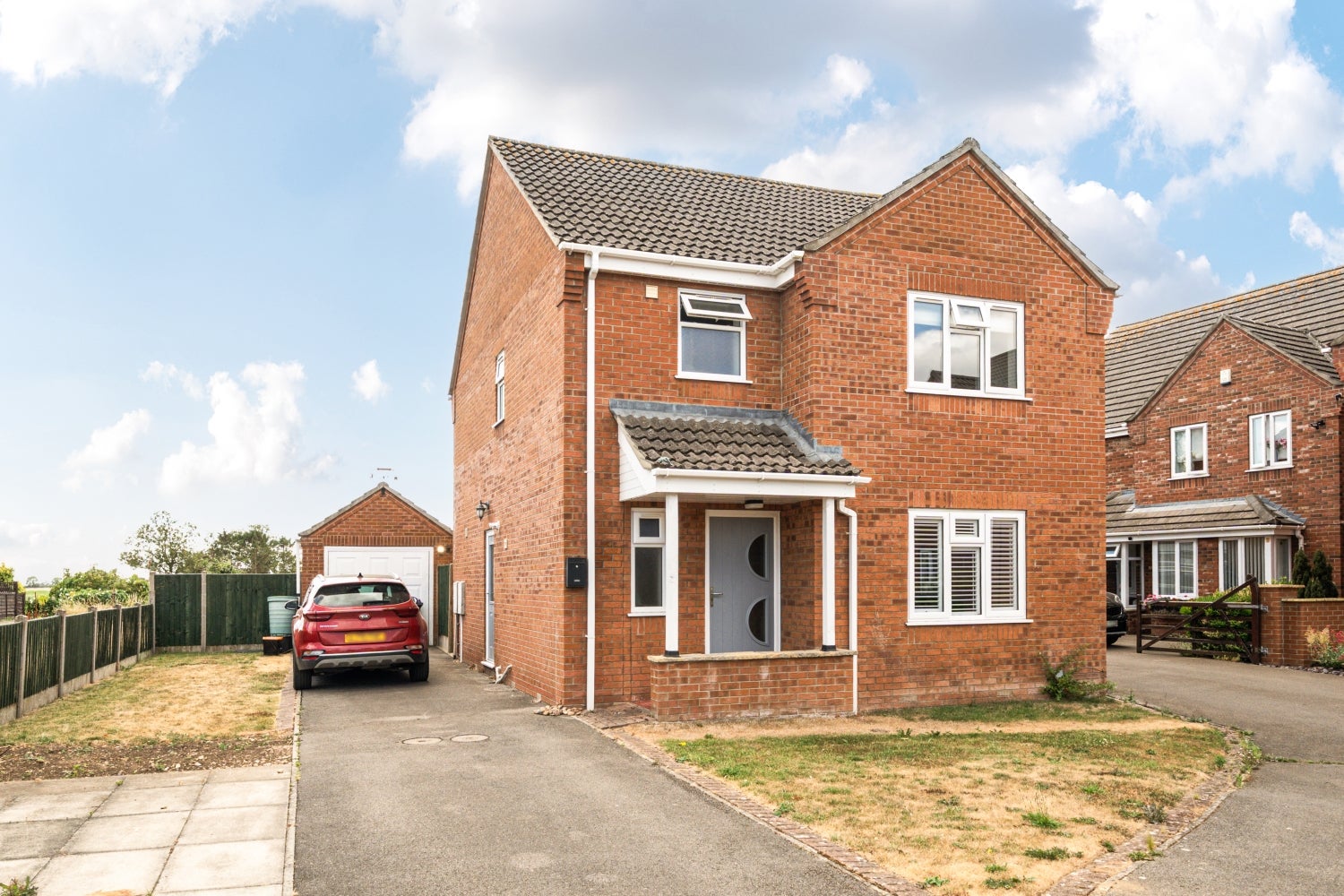 House Orchard Close in North Kesteven