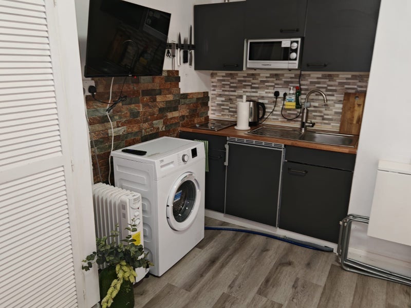 Flat Westbourne Gardens in City of Westminster