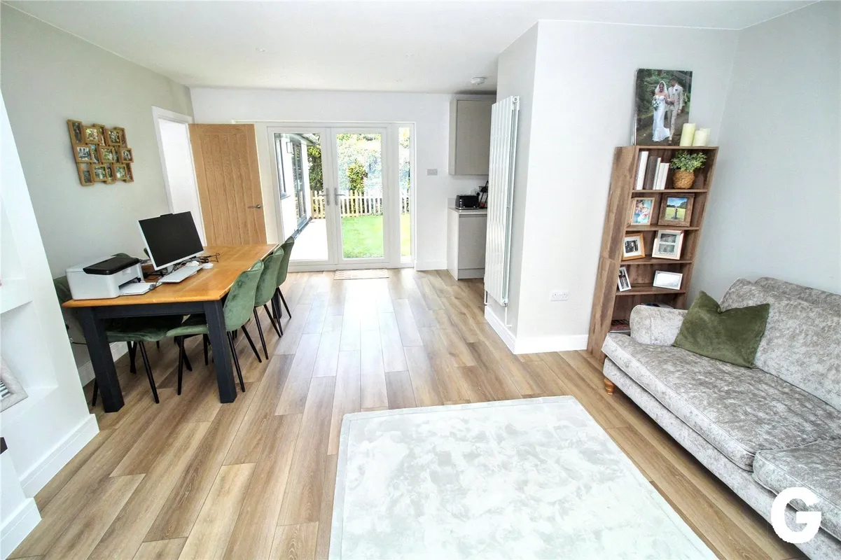 House Laurel Lane in St Leonards