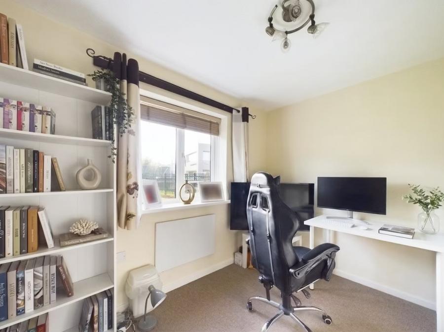 Flat Sealand Road in Chester