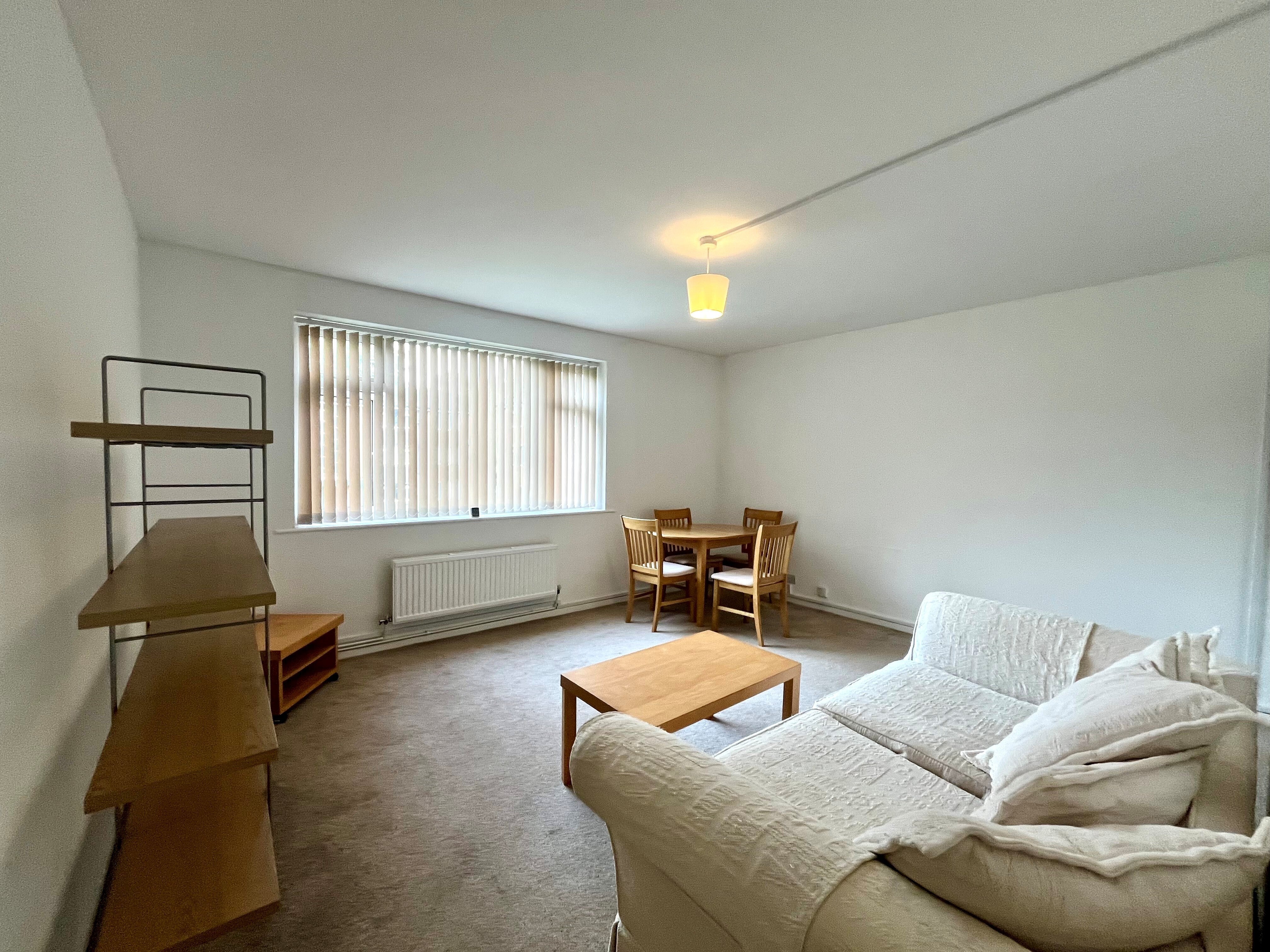 Flat Barlow Moor Court in Manchester