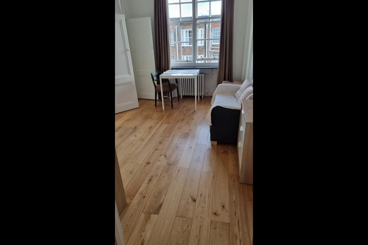 Flat Queensway in City of Westminster
