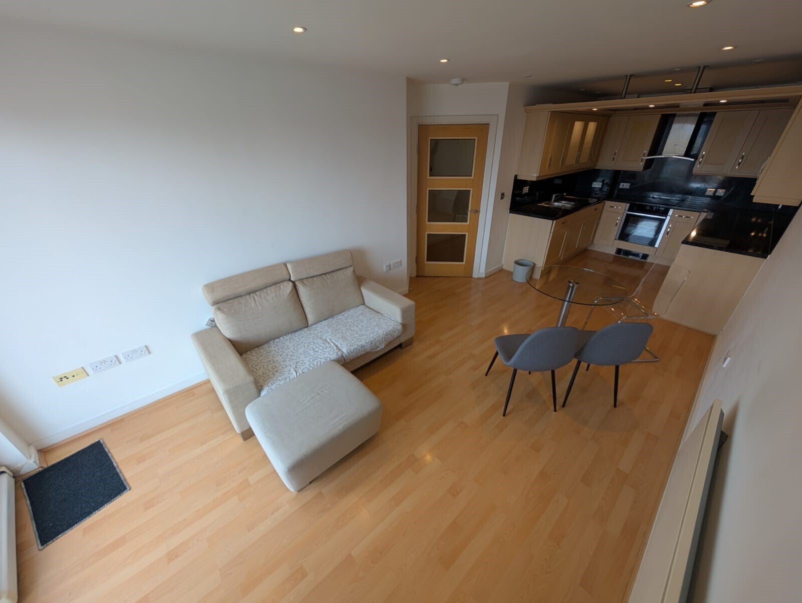 Flat The Quays in Salford