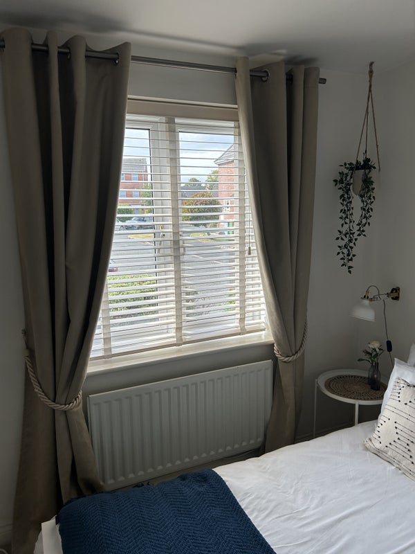 Room Marion Drive in Mobberley