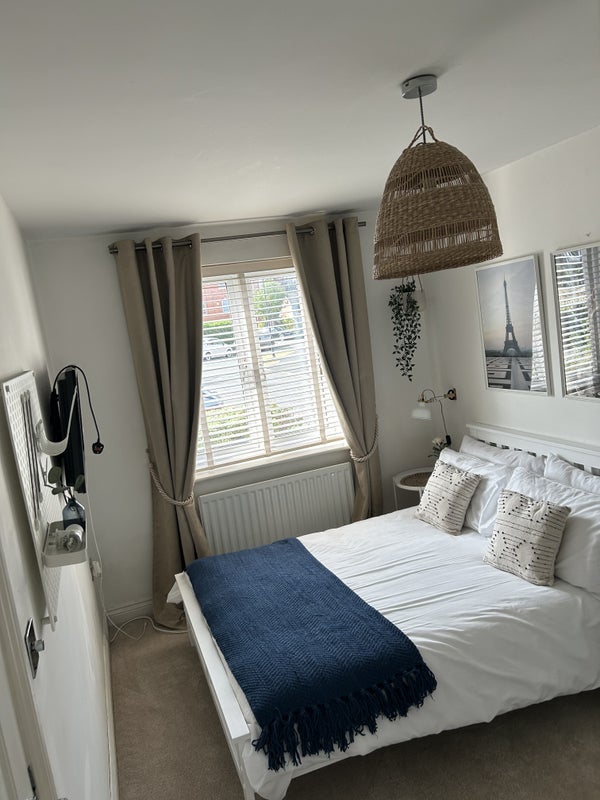 Room Marion Drive in Mobberley