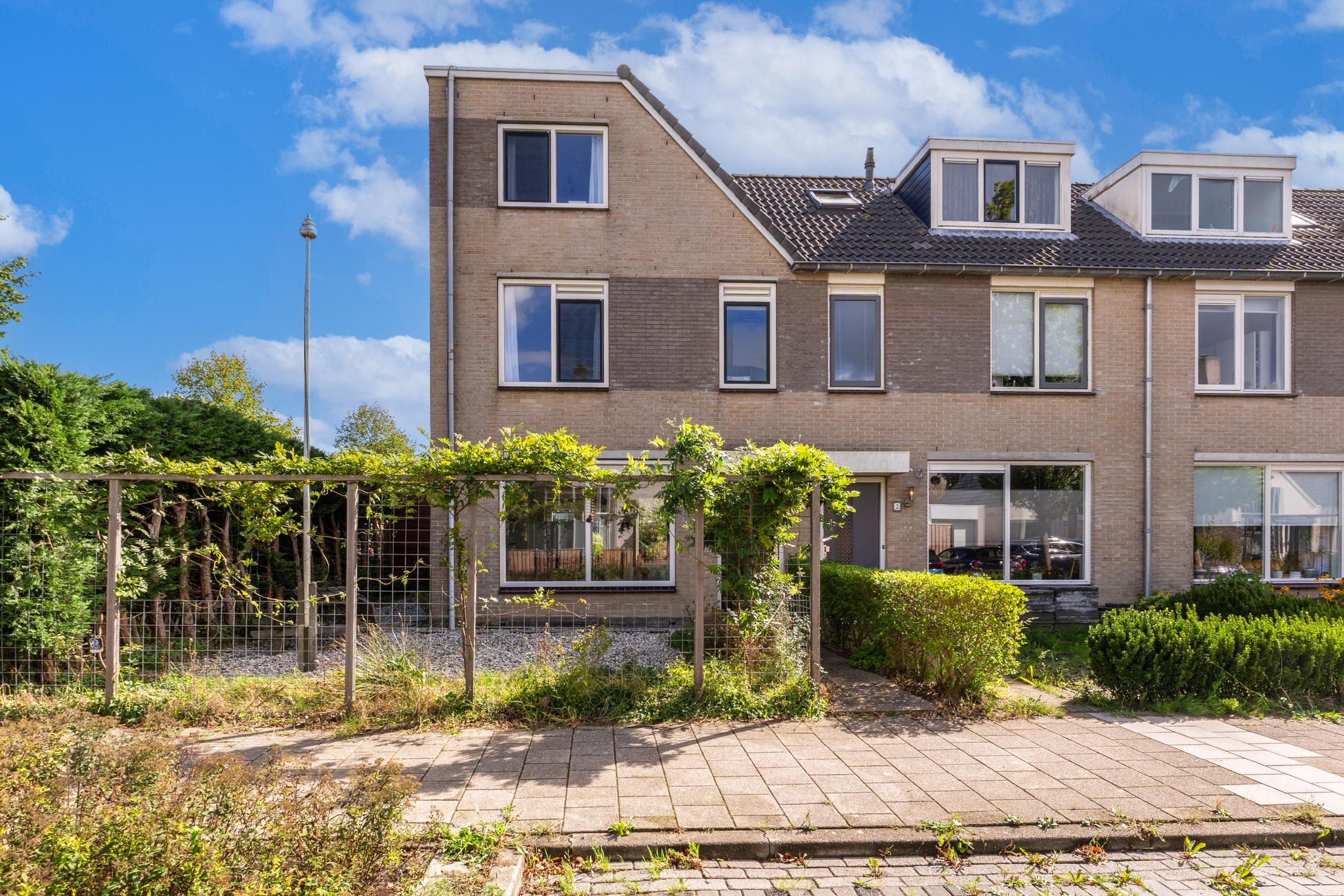 Huis Moerbeeklaan 1 in Heerhugowaard