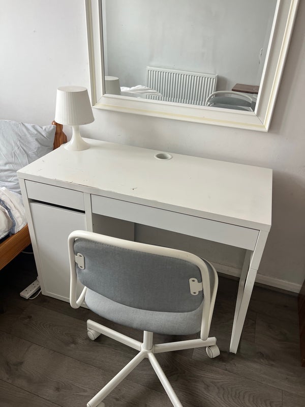 Room Morant Street in Greater London