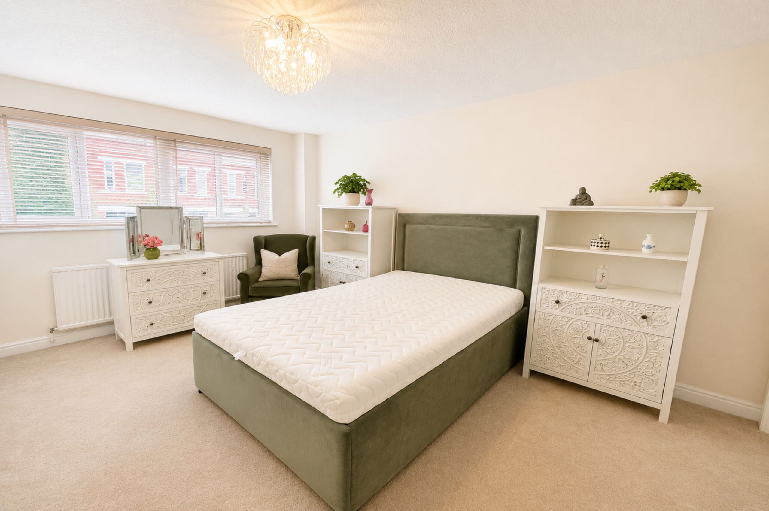 Flat Flixton Road in Trafford