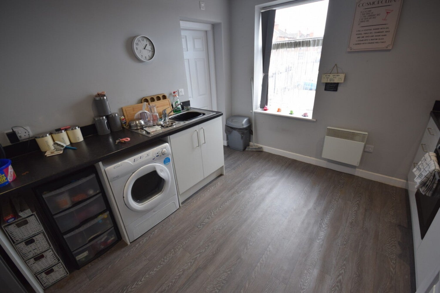 Flat Baddeley Street in Stoke-on-Trent