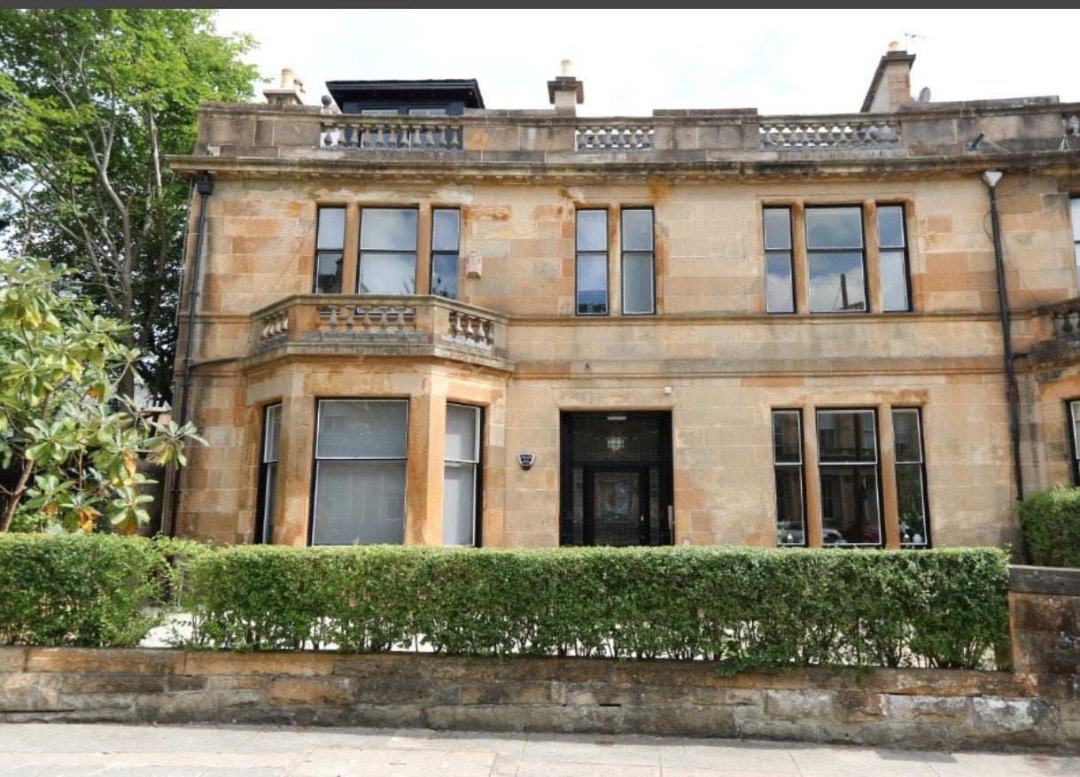 Flat Crown Road North in Glasgow