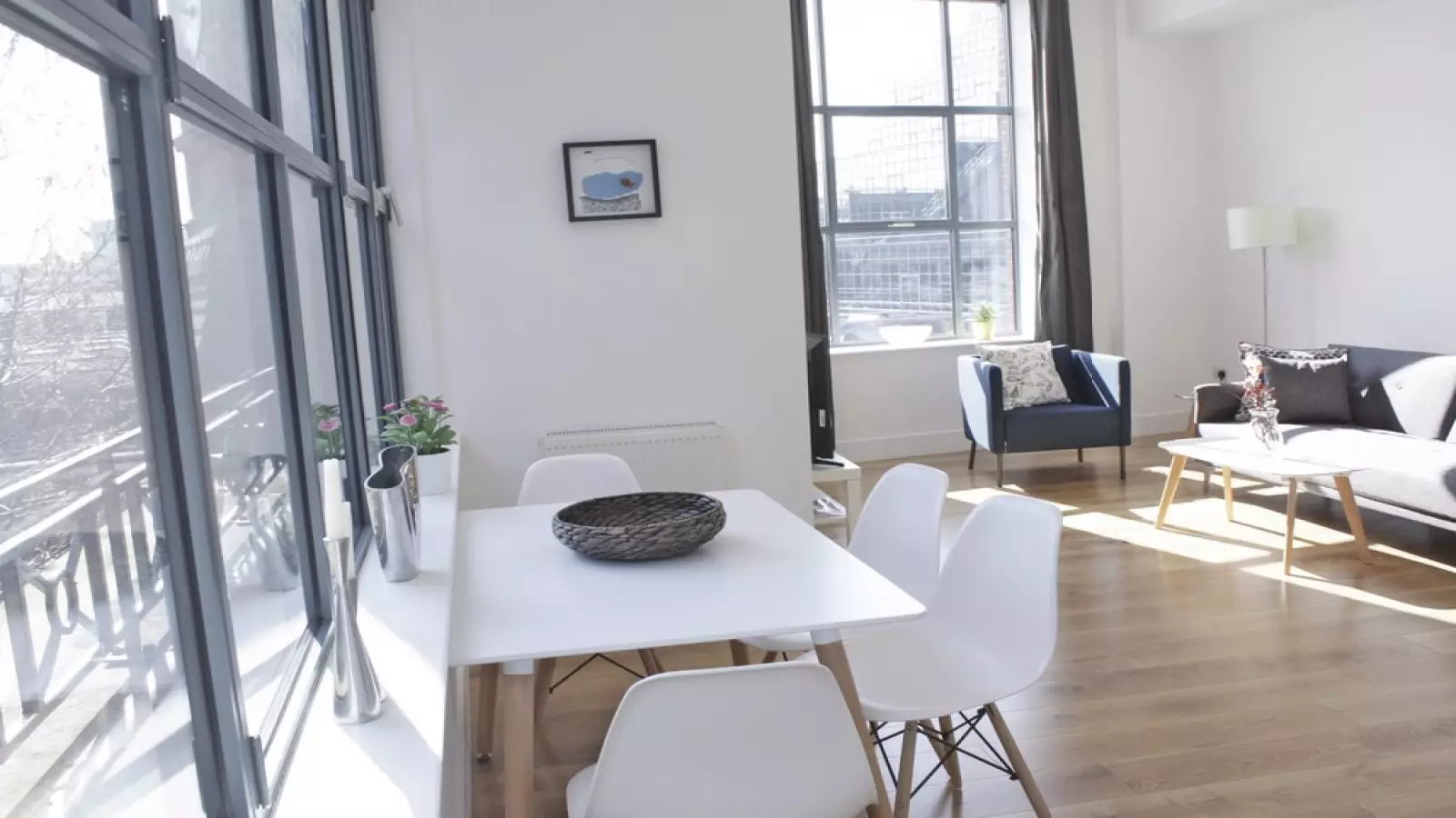 Flat Bishopsgate in City of London