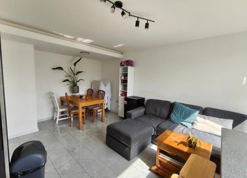 Room Mina Road in Greater London