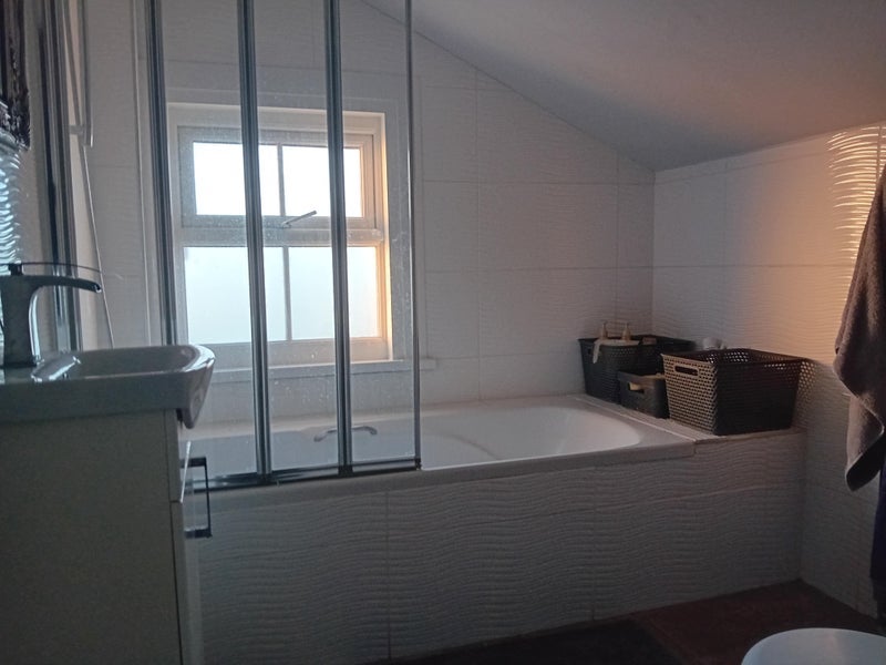 Room Sheering Mill Lane in Epping Forest
