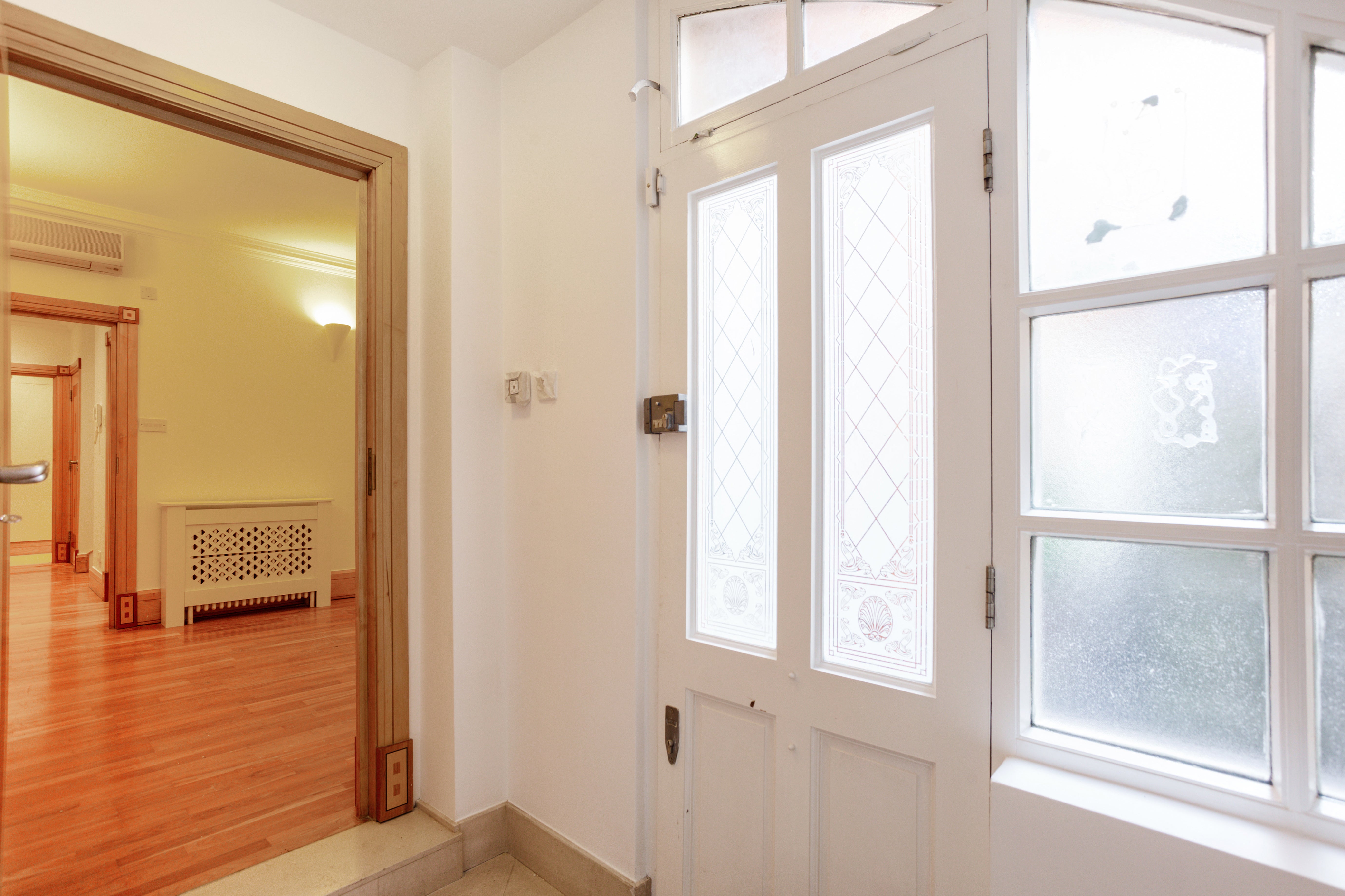 Flat Hans Road in Greater London