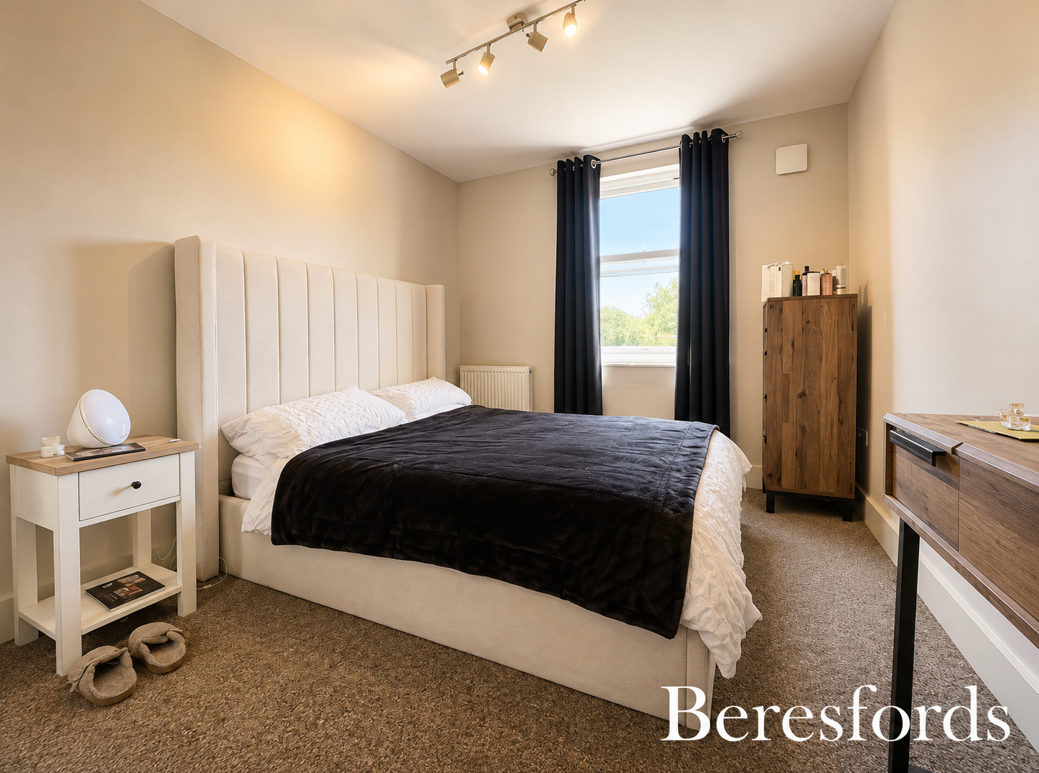 Flat Newland Street in Witham