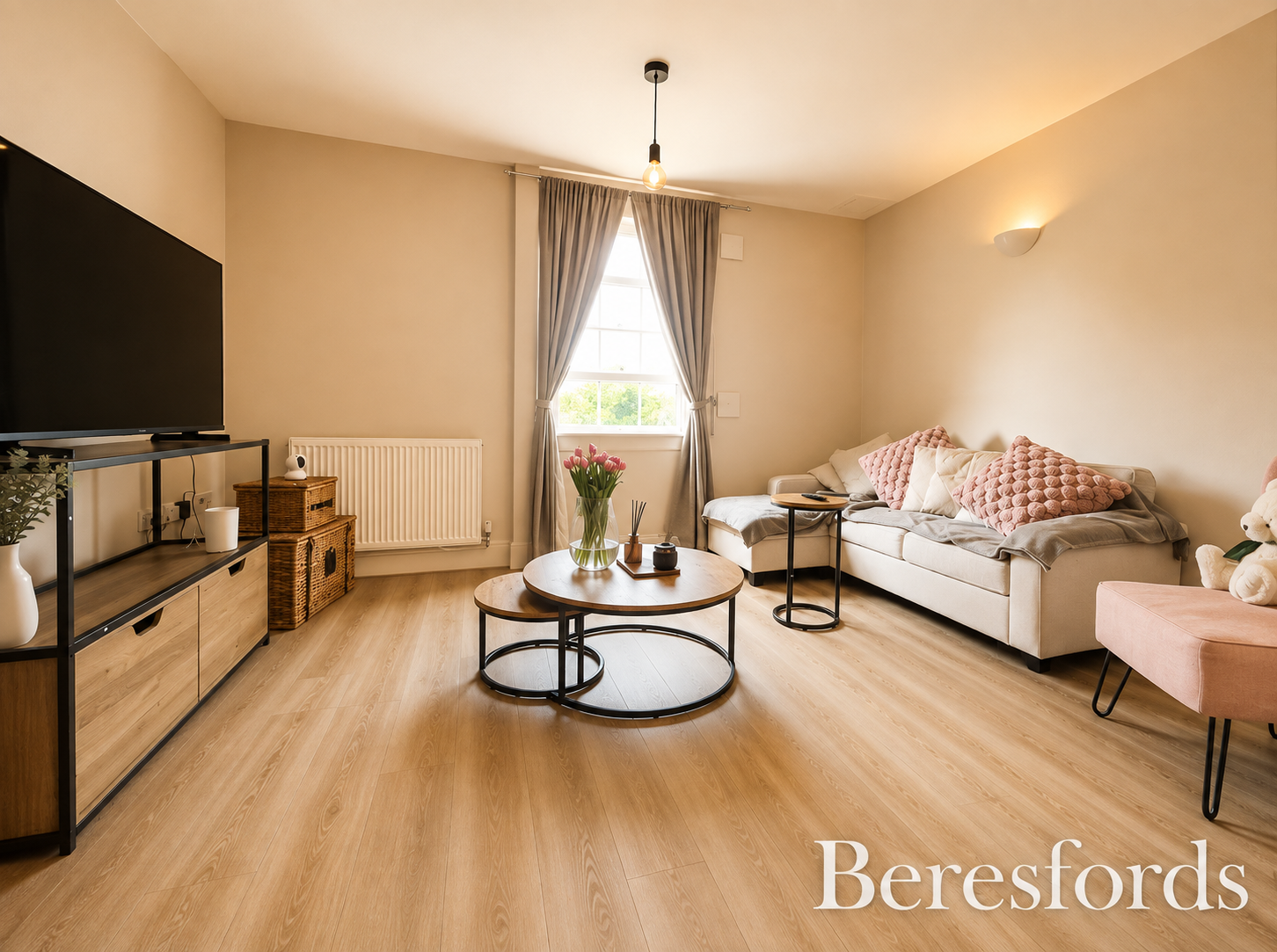 Flat Newland Street in Witham